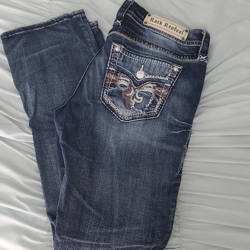 Rock Revival Cait Straight leg distressed Jeans